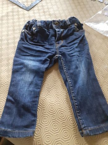 Jean week-end à la mer taille 12 mois