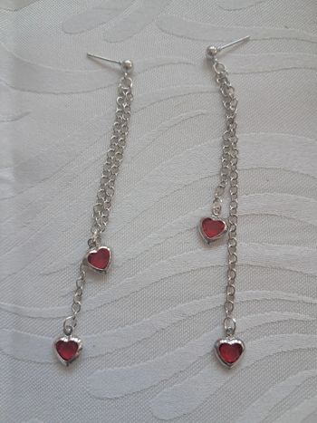 Boucle d'oreille pendant coeur