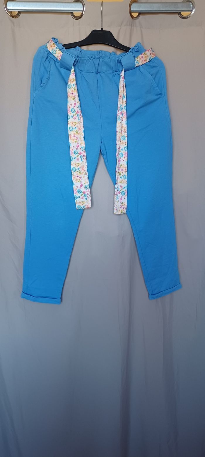 Très joli pantalon femme T U - photo numéro 1