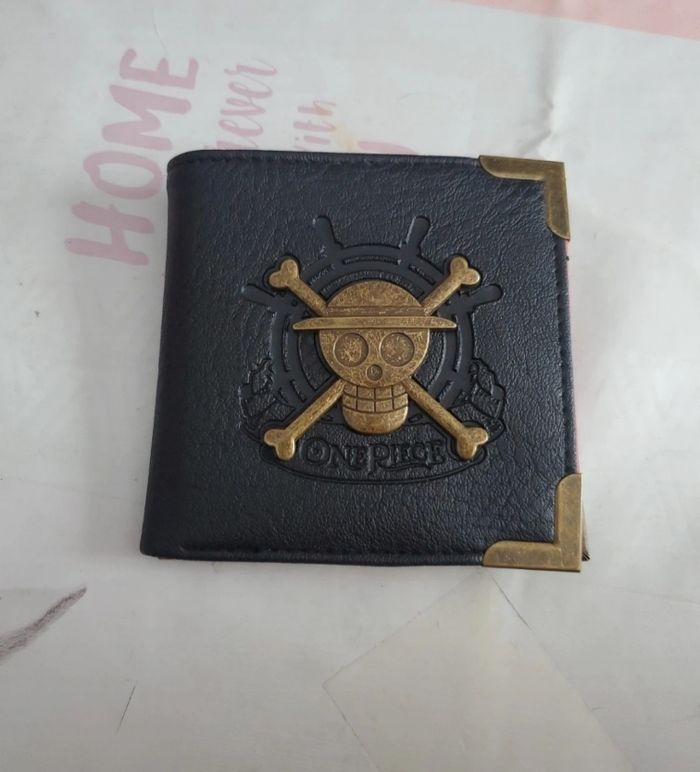Porte monnaie one piece neuf