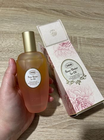 Brume hydratante à la rose Sabon