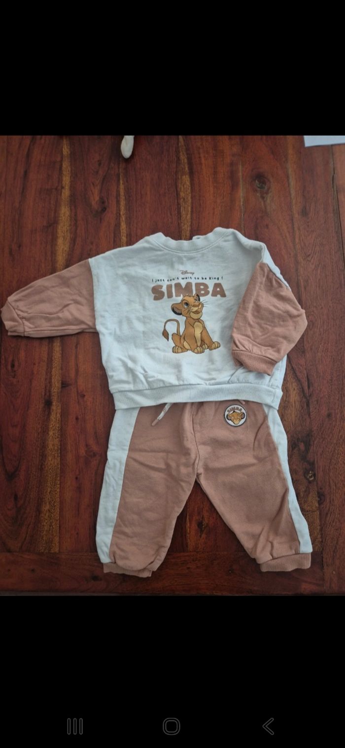 Emsemble garcon 9 mois