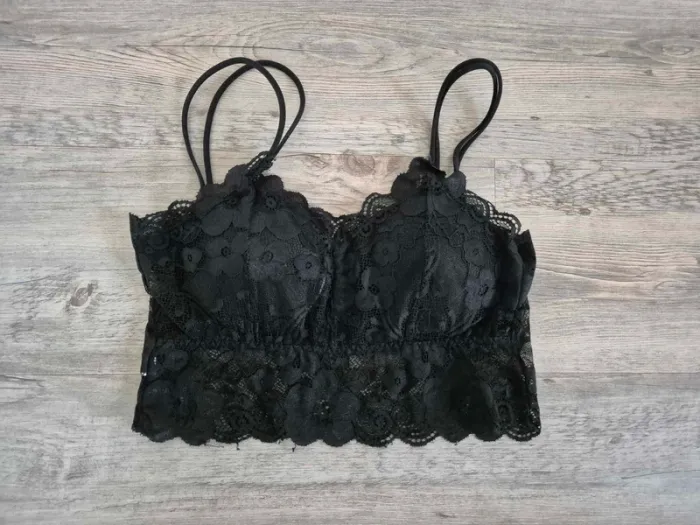 Brassière en dentelle