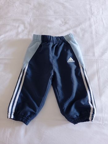 Pantalon de survêtement adidas très peu porté