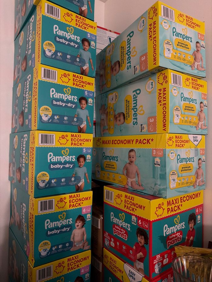 Couches Pampers plusieurs tailles dispo