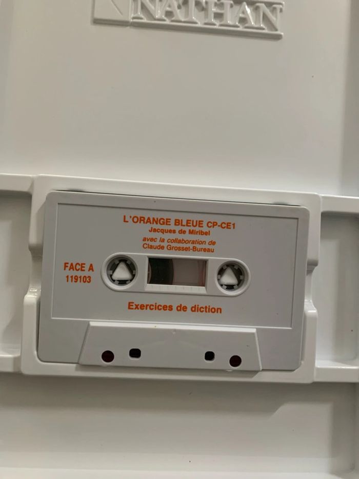 Poèmes à dire, lire et créer: l orange bleue - photo numéro 3