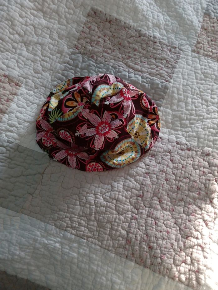 Chapeau fait par une couturiere - photo numéro 3