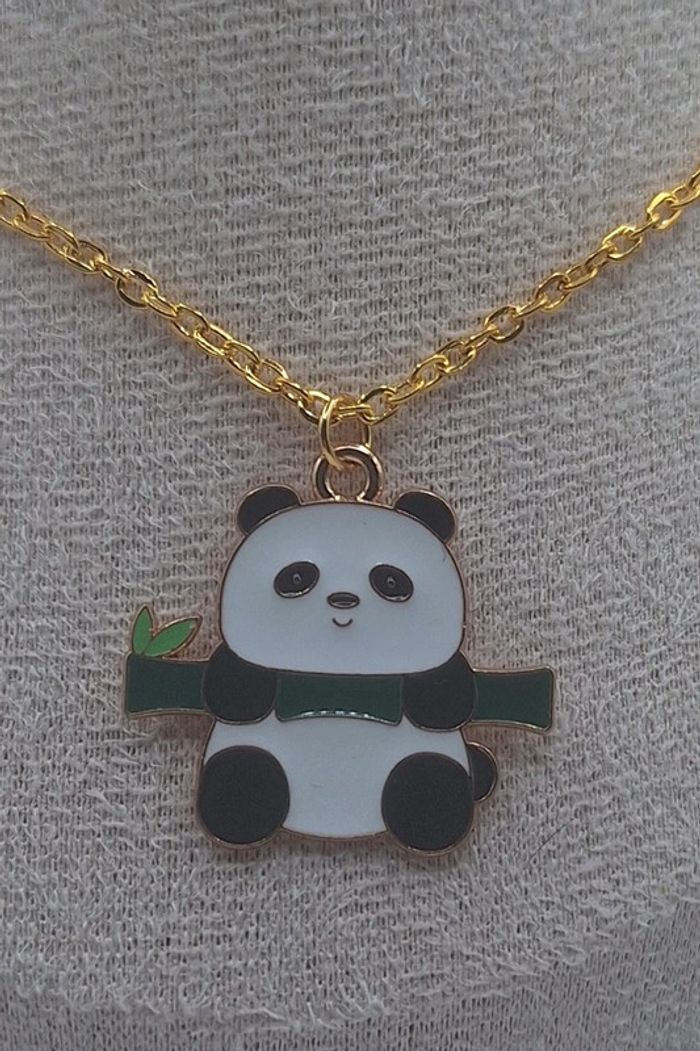Collier panda - photo numéro 2