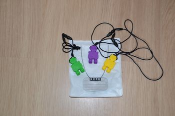 3 colliers à mordiller pour personnes souffrant d’autisme ou TDAH en silicone (NEUF)