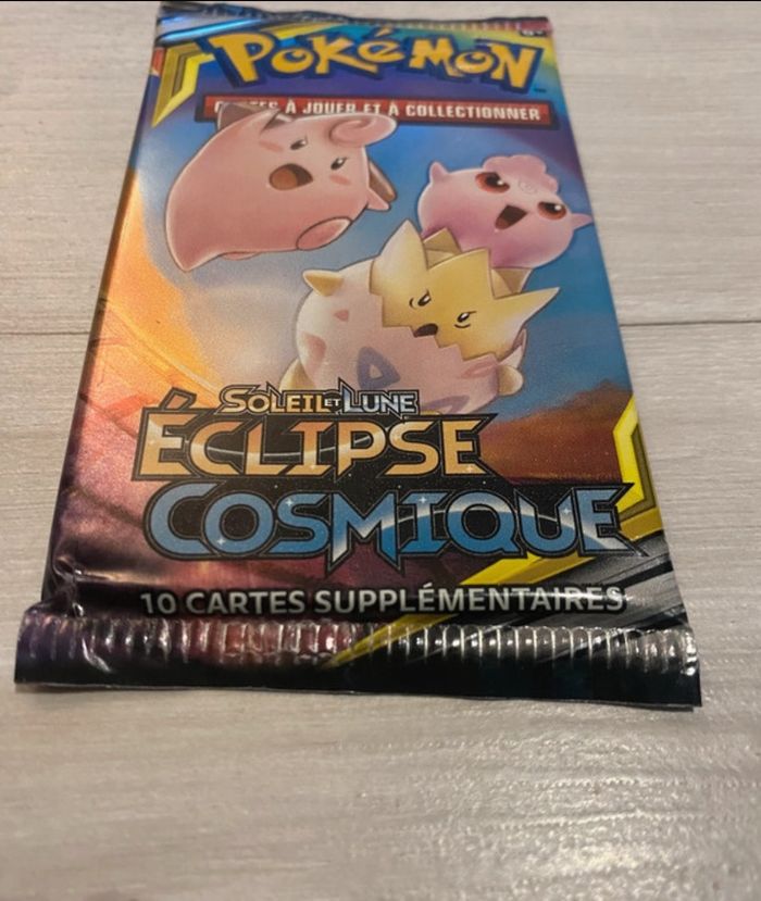 Booster Pokémon SL12 Éclipse Cosmique - photo numéro 3