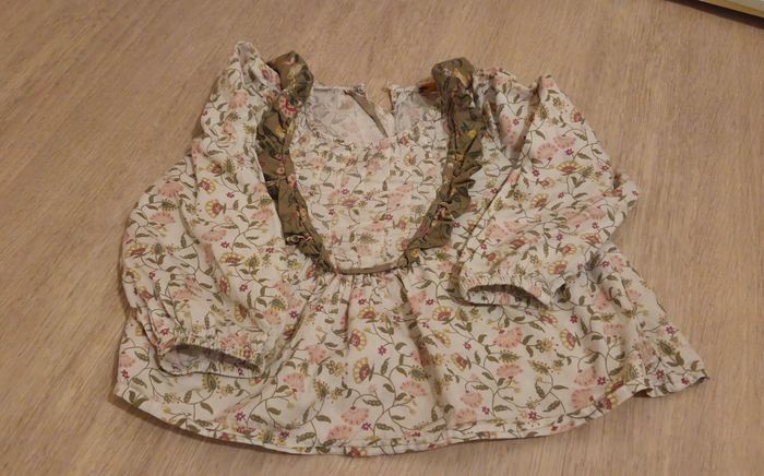 Blouse tape a l'œil