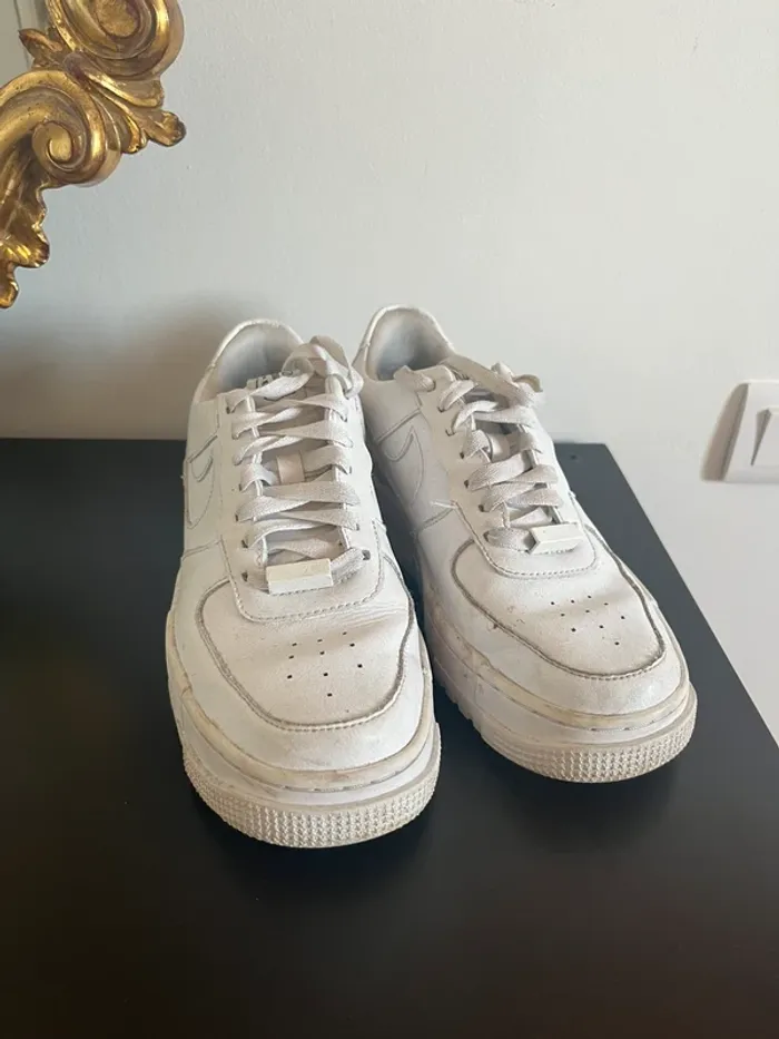 Basket Nike air force blanche 38,5 - photo numéro 2