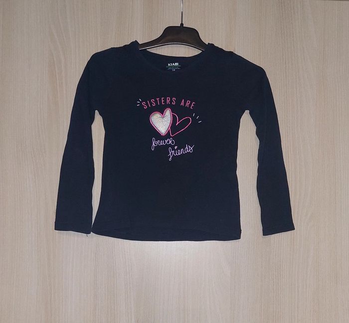 Tee shirt manches longues T : 5 ans