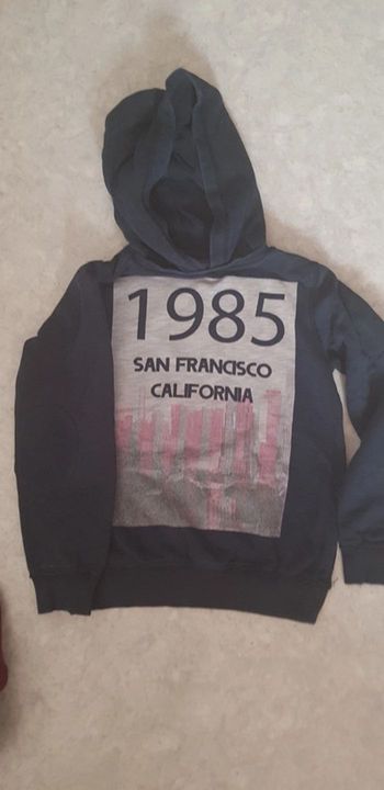 Sweat a capuche garçon  zara