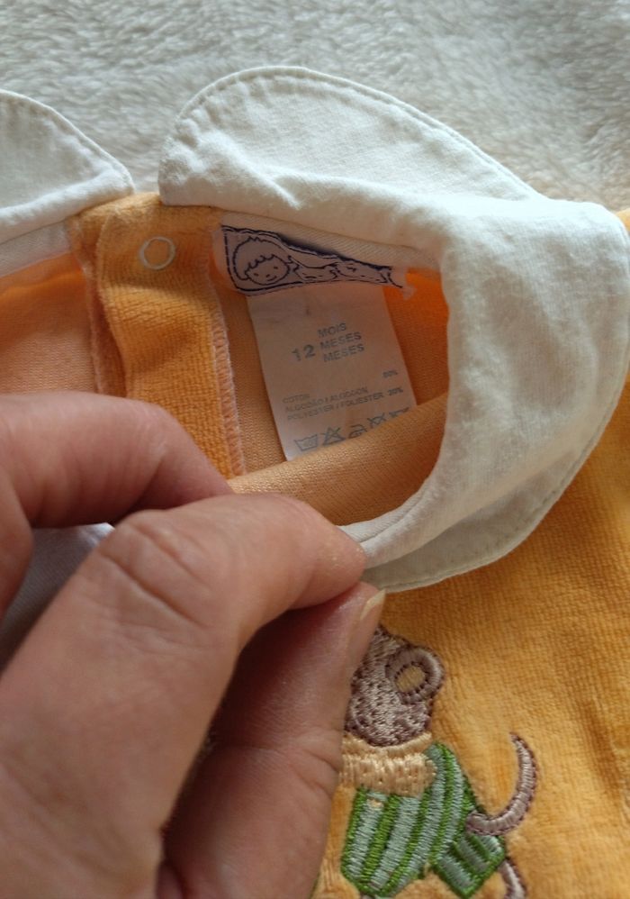 Robe en velours orange (je ne connais pas la marque), Taille 12 mois - photo numéro 4