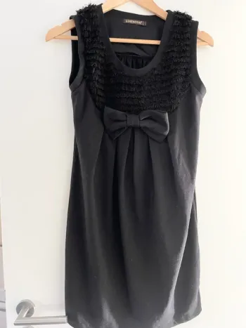 Robe noire avec noeud luizacco 36