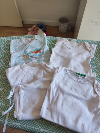 Lot bodies manches longues