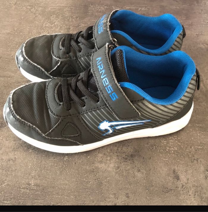 Baskets Airness 33