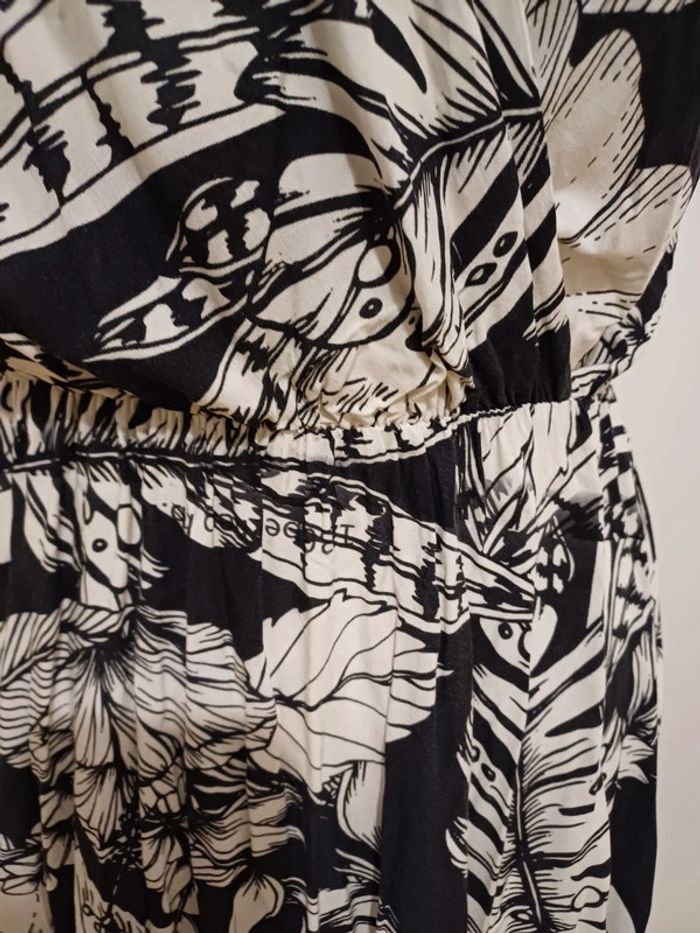 Robe longue Fleurie asymétrique Italian Style taille S 36 - photo numéro 4