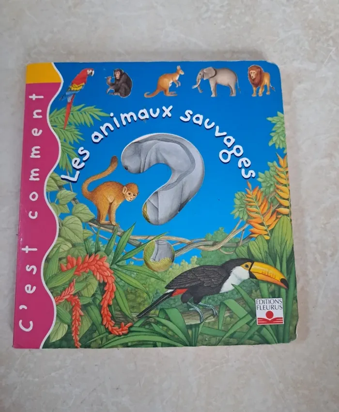 Livre cartonné les animaux sauvages en TBE