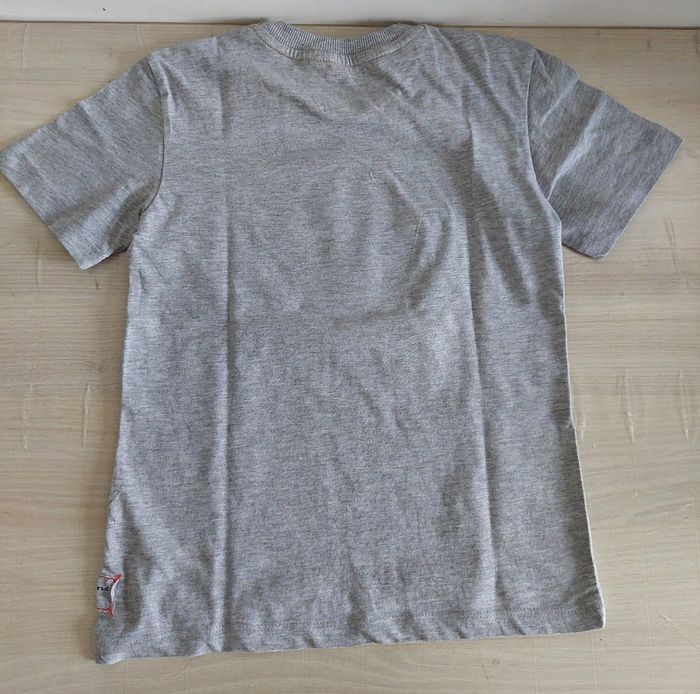 T-shirt homme dans l'espace garçon 7/8ans - photo numéro 3