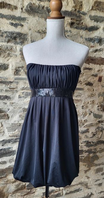 Robe de cérémonie noire épaules dénudées Camaïeu Taille 1 ou 34