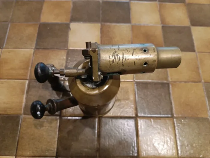 Chalumeau lampe à souder vintage en laiton - photo numéro 2