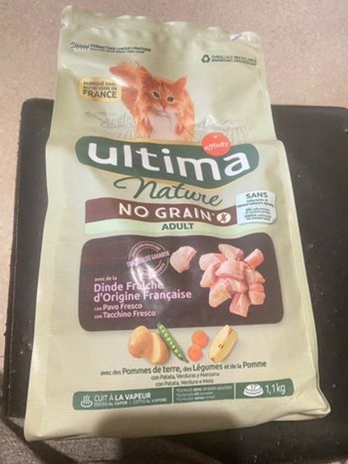 Croquette chat adulte cuit à la vapeur