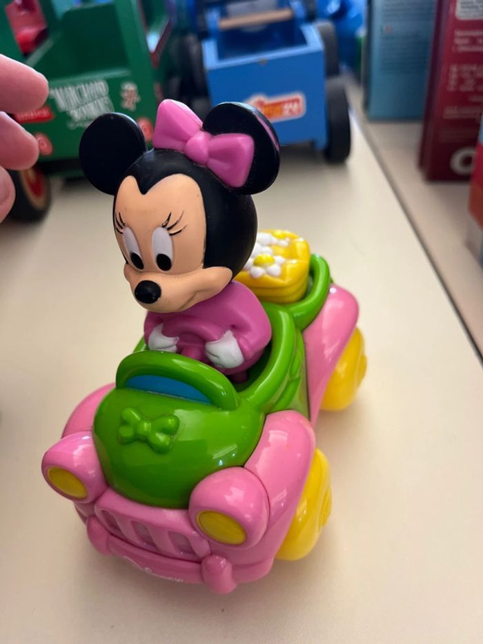 Voiture Minnie - photo numéro 2