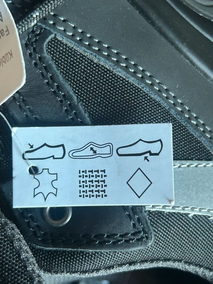 Chaussures de sécurité  KÜBLER taille 44,5 indiqué 45 fabricant taille petit - photo numéro 4