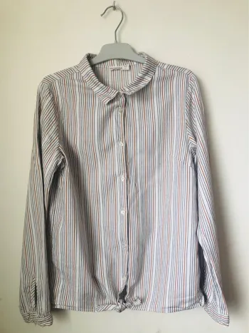 Chemise à noeud
