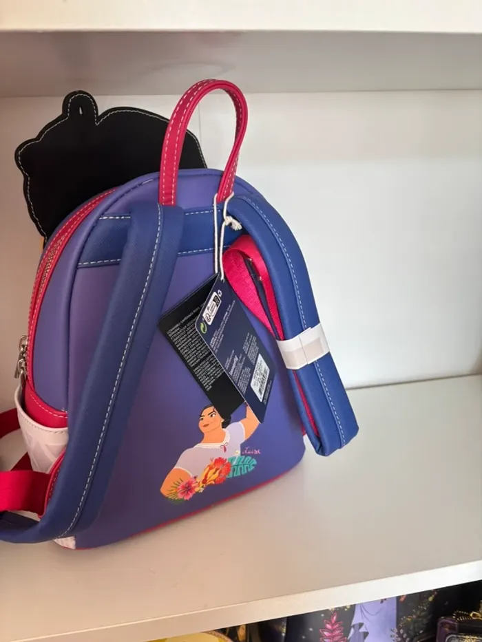 Sac à dos Loungefly encanto disney Luisa - photo numéro 3