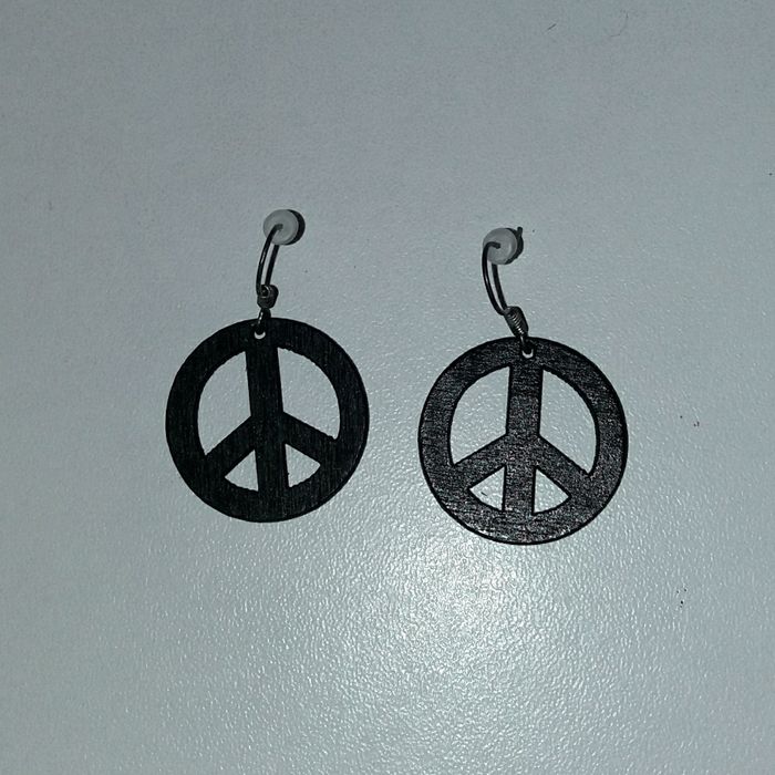 Boucles d'oreilles PEACE en bois - photo numéro 3