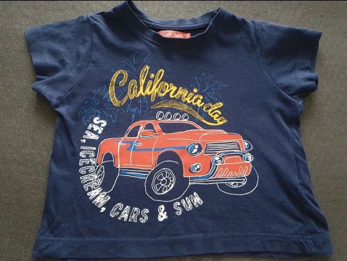 T.shirt manches courtes bleu marine Tissaia 3 ans