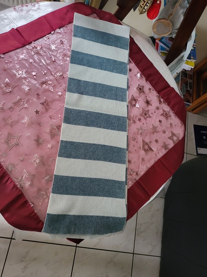 Écharpe Harriswilson - photo numéro 4