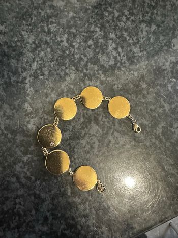 Bracelet