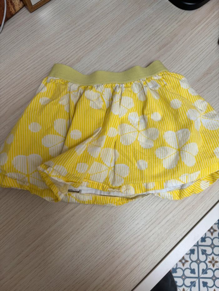Jupe qui tourne jaune Obaibi taille 23 mois
