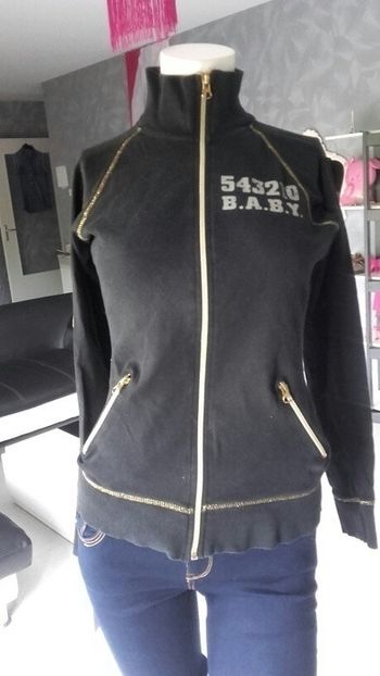 Veste style jogging excellent état