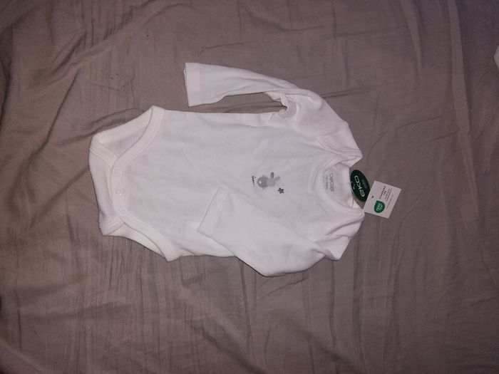 Lot pyjamas et bodies hiver - photo numéro 5