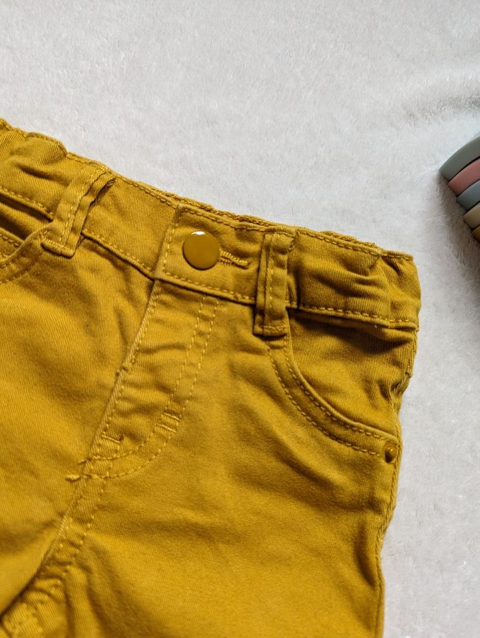 Jeans jaune moutarde - photo numéro 2