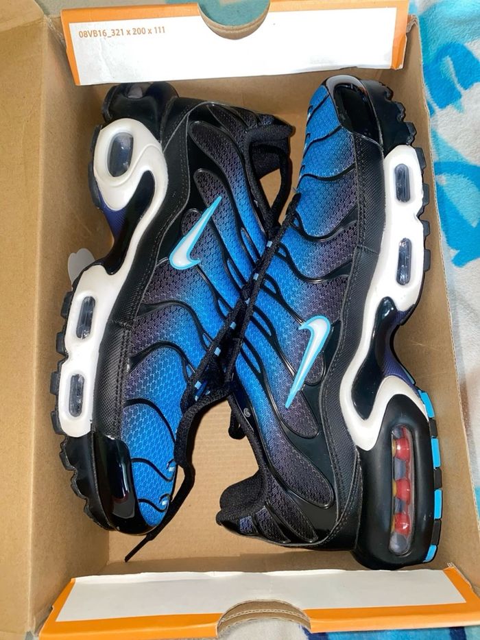 Tn Aquarius blue 45