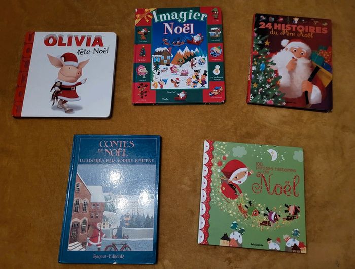 Livres Thème Noël 🎅 🤶