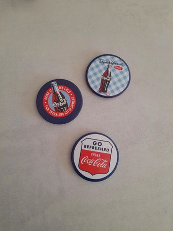 Lot aimants coca cola