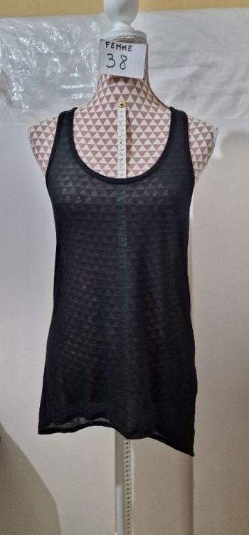 Débardeur, noir, transparent, idéal pour la plage, en très très bon état, en polyester