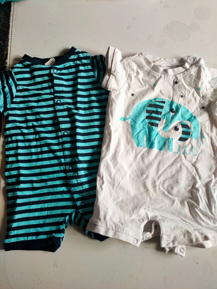 Lot vêtements garçon 3 mois - photo numéro 3