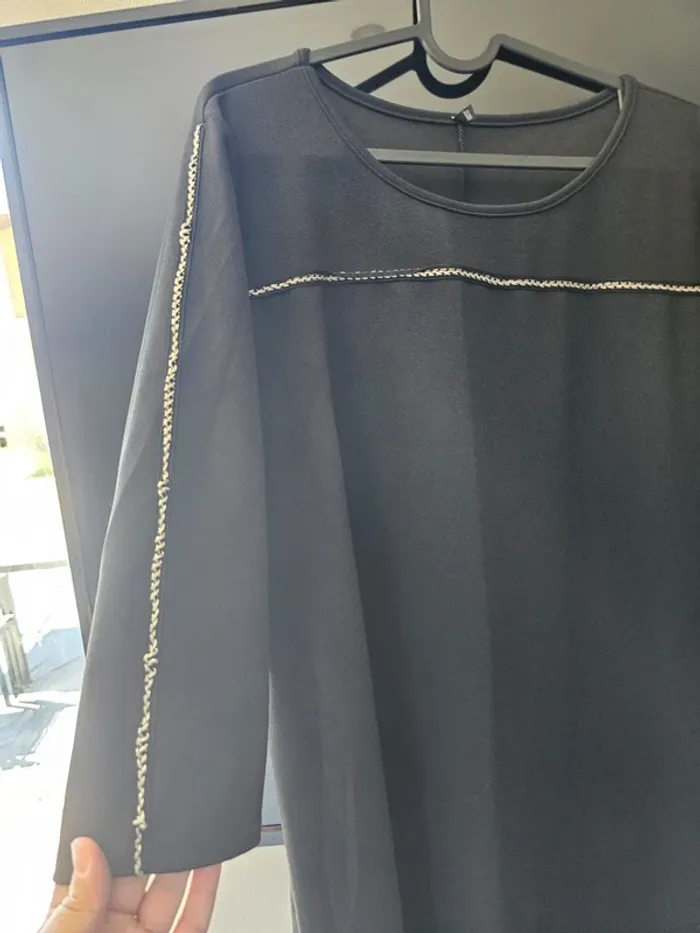 Robe noir/ tee shirt long /tunique noir 46/48 femme - photo numéro 5