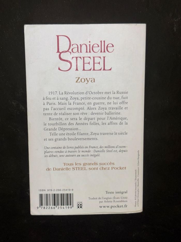 Zoya Roman Danielle steel - photo numéro 2