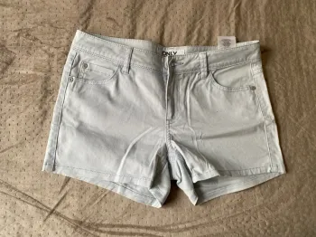 Short bleu en coton