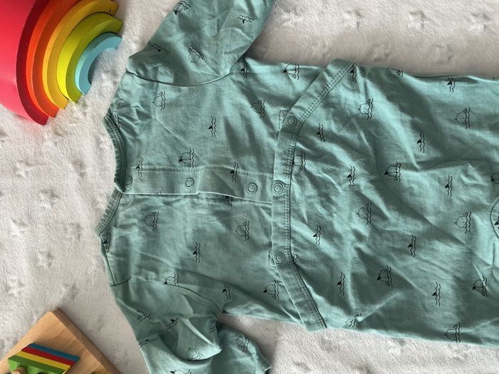 pyjama grenouillère en coton turquoise motifs baleines 6 mois kiabi - photo numéro 9