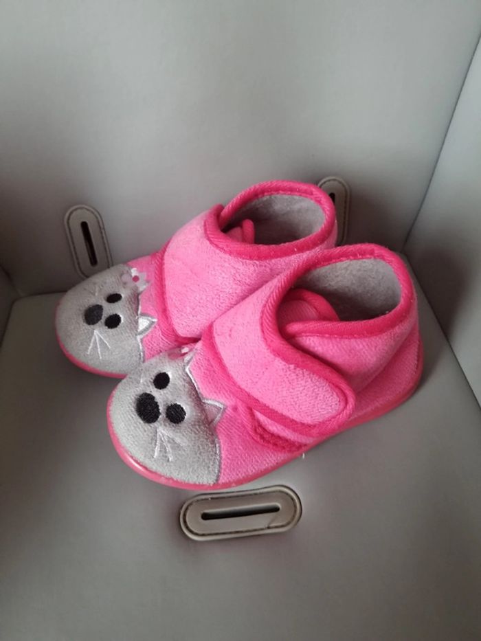 Chaussons 23 - photo numéro 2